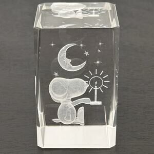 Snoopy Peanuts Paperweight 3D Laser Etched Crystal Glass Cube Moon & Starts